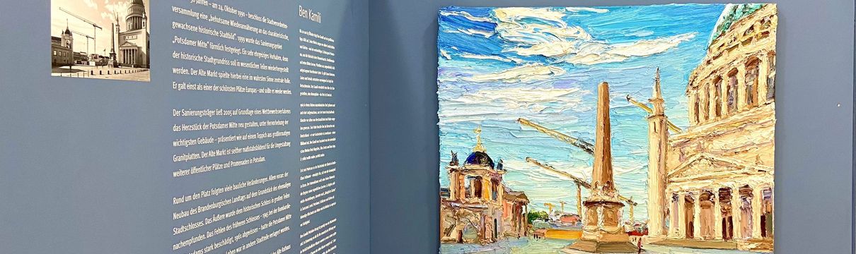 Vernissage (Foto: Jessica Beulshausen) Stellwände mit textlichen Erläuterungen und künstlerischen Werken der Potsdamer Mitte
