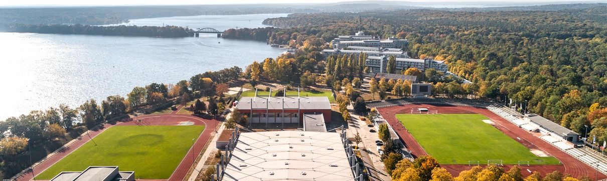 Luftbild Luftschiffhafen, Olympiastützpunkt Brandenburg