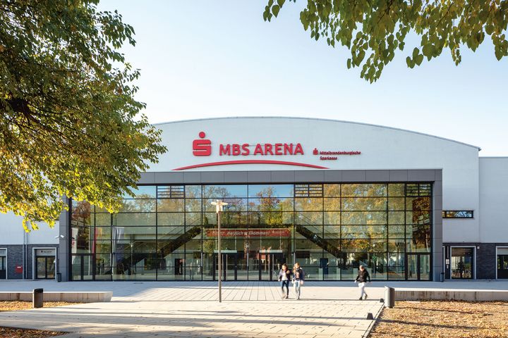 MBS-Arena im Luftschiffhafen